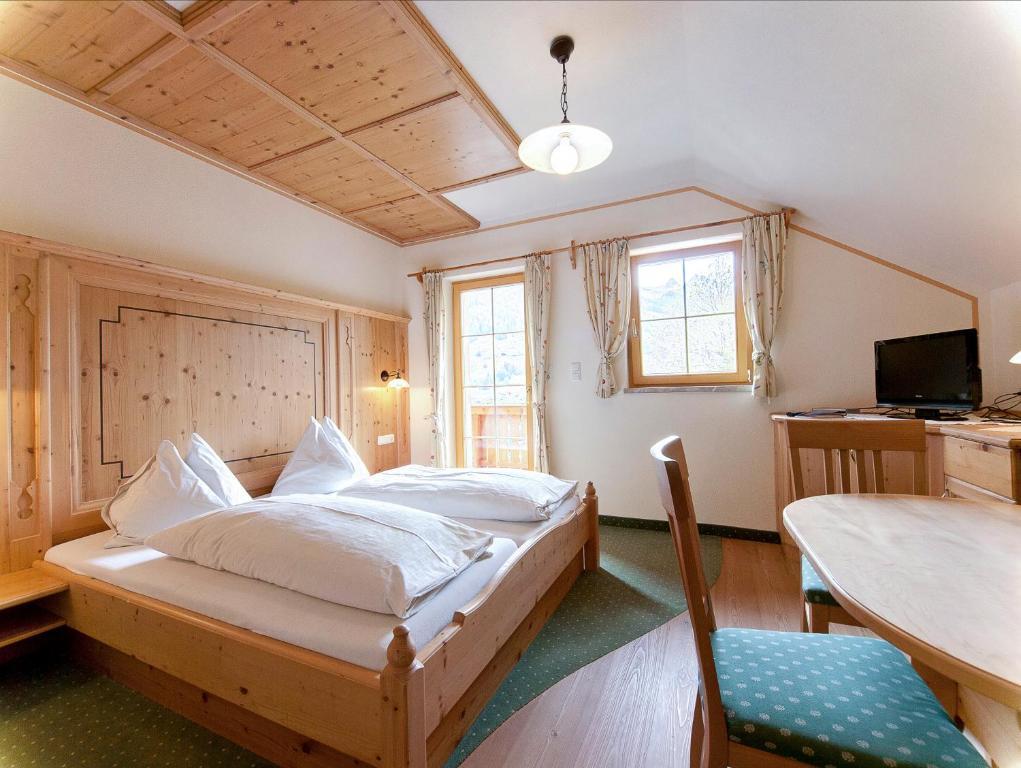 Sagritzerwirt Hotel โกรสเคียร์ชไฮม์ ภายนอก รูปภาพ